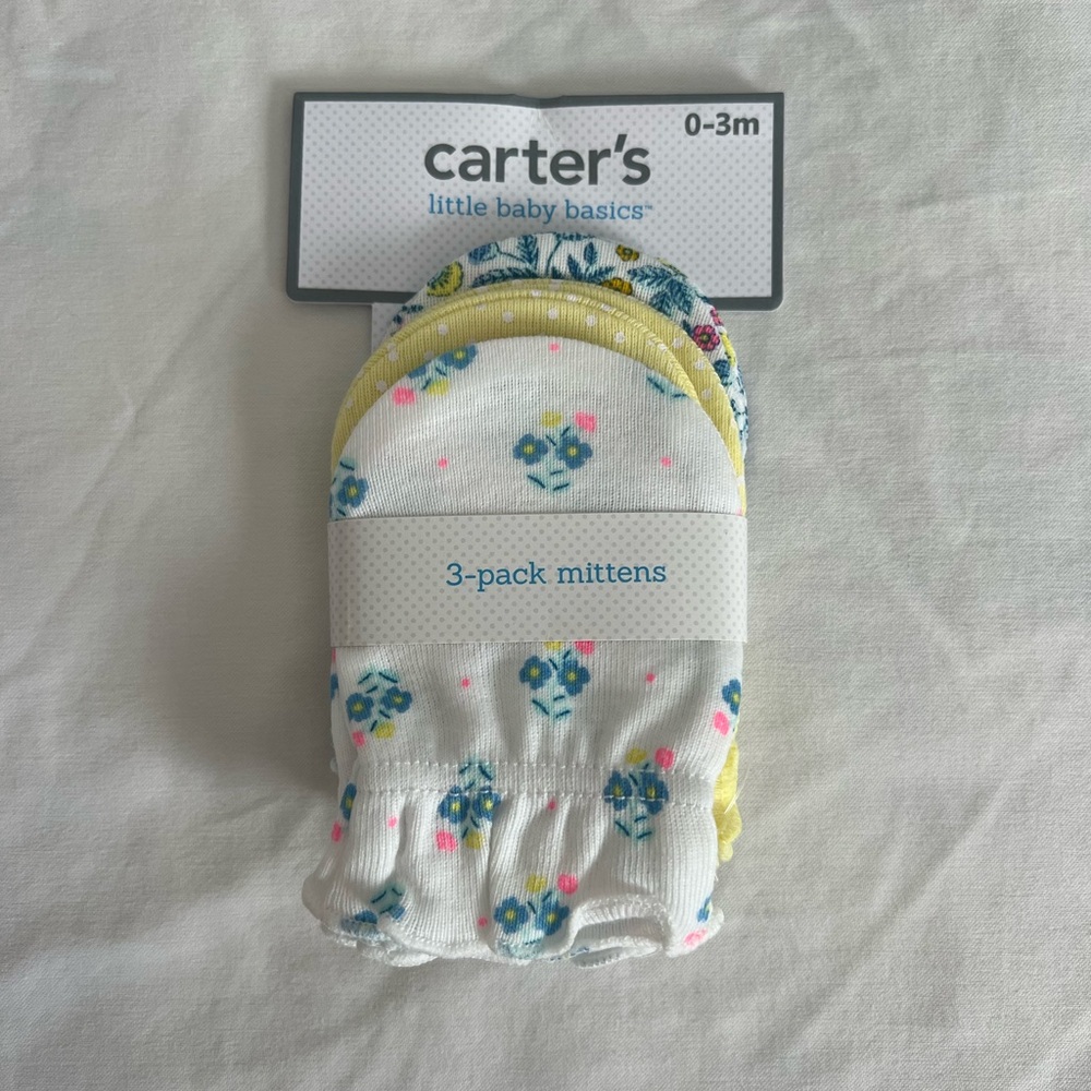 [BUNDLE ME] Carter's Floral and Polka Dot Baby Mittens (Set of 3)